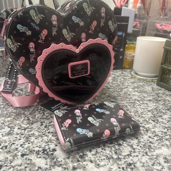 Loungefly Black and Pink Heart-Shaped Kids Bag and Wallet Set - Picture 1 of 3